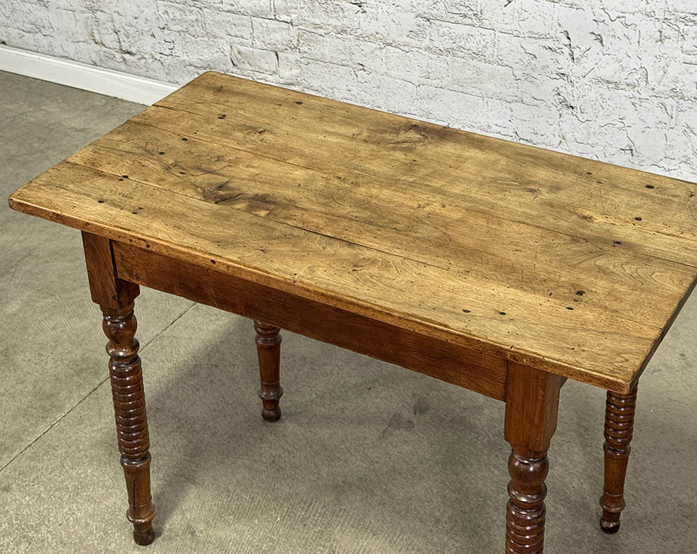 Antique Walnut Side Table c.1820