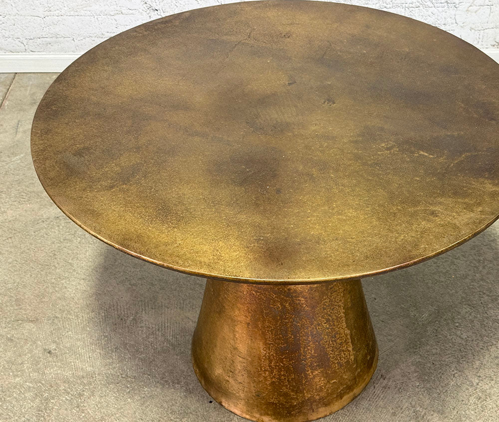 Cast Aluminum in Brass Antique Finish 40" Round Table
