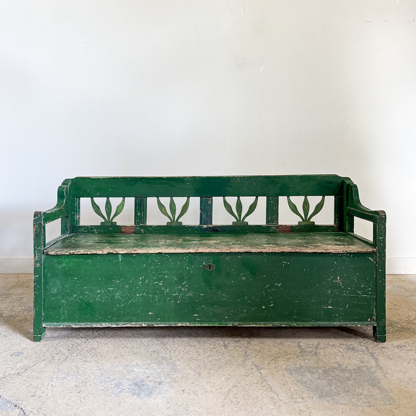 Antique Dark Green Bench with Storage and Tulip Back