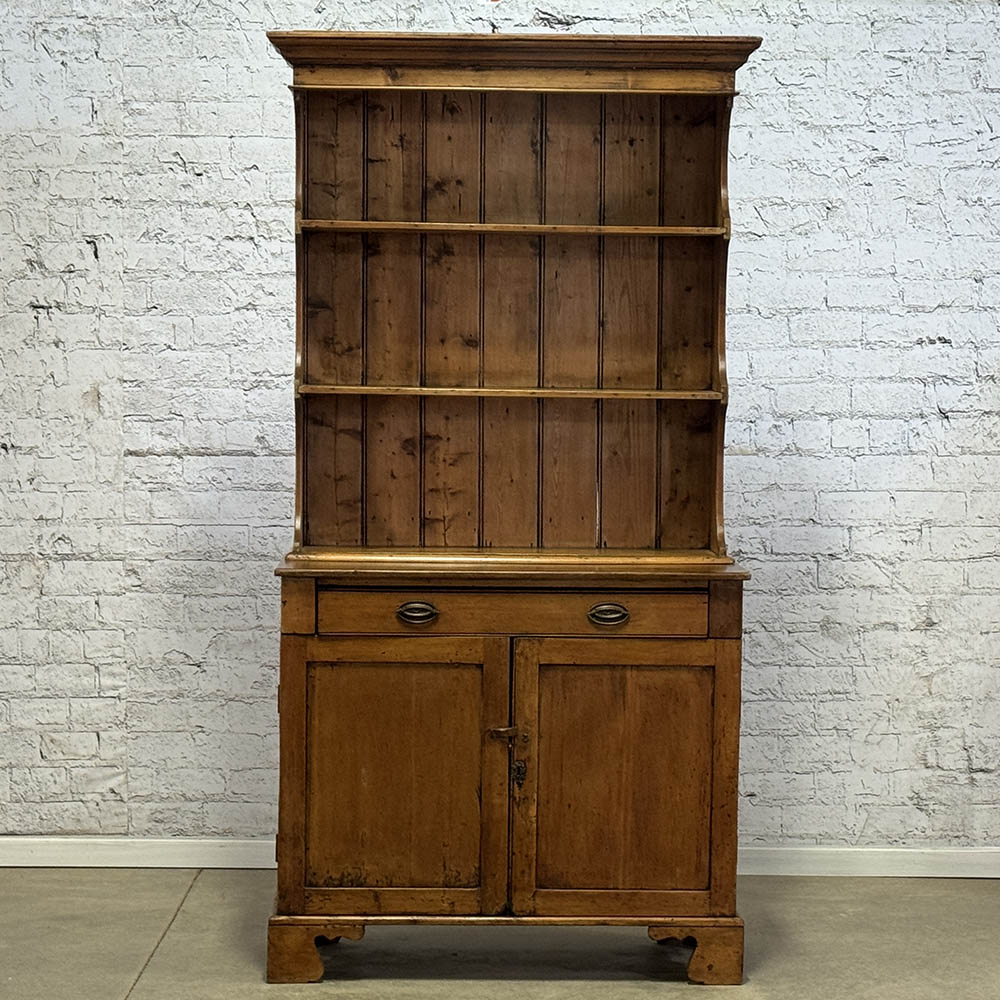Pine Dresser with Open Top