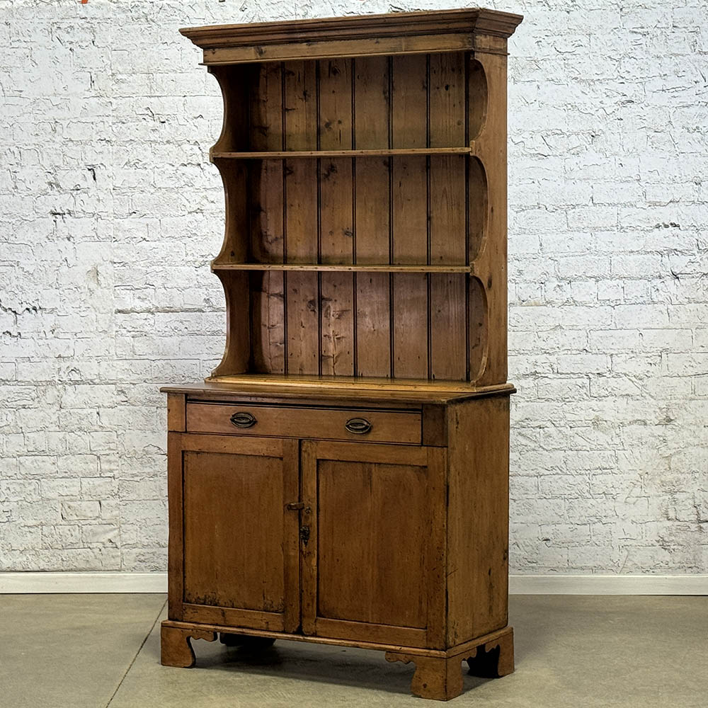 Pine Dresser with Open Top