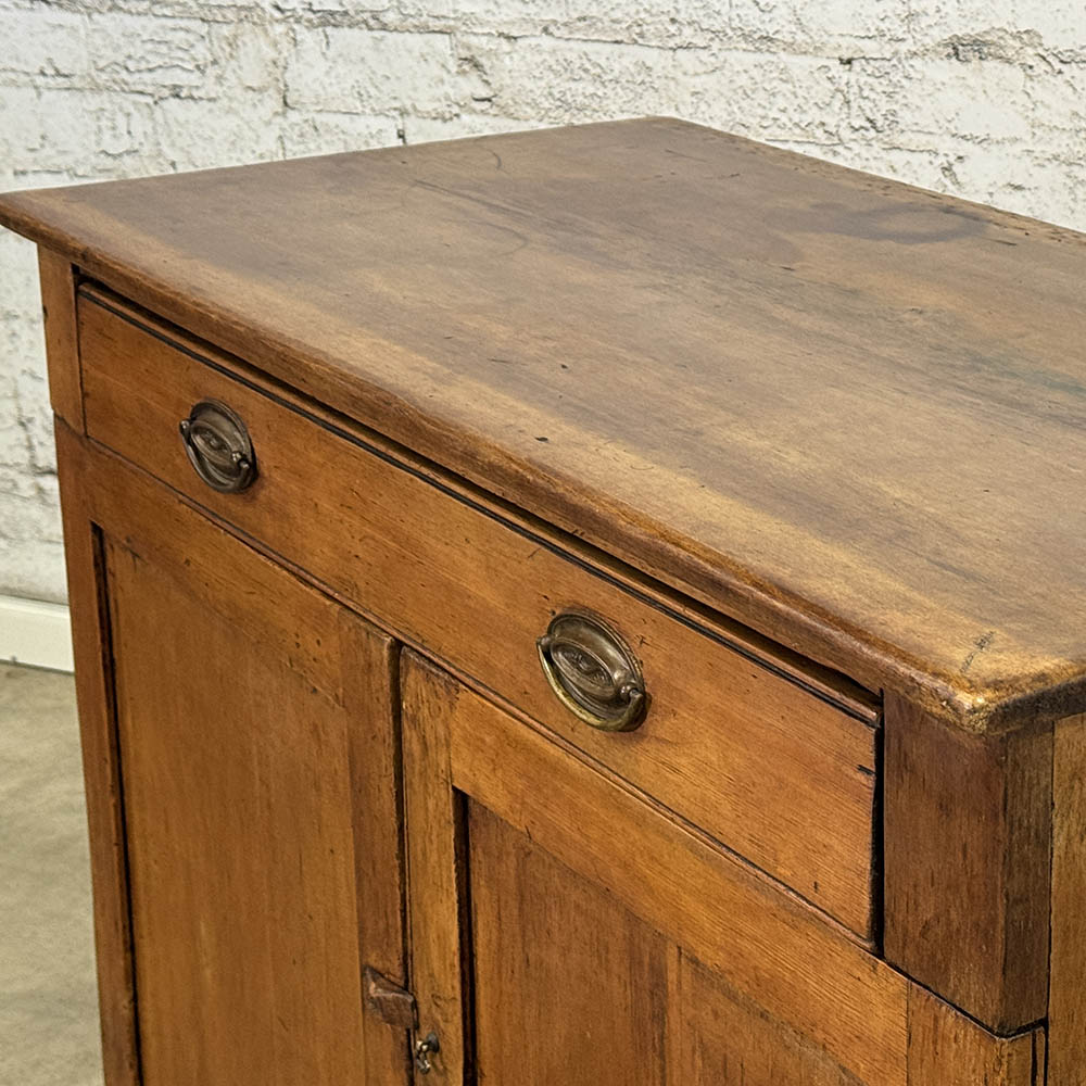 Pine Dresser with Open Top
