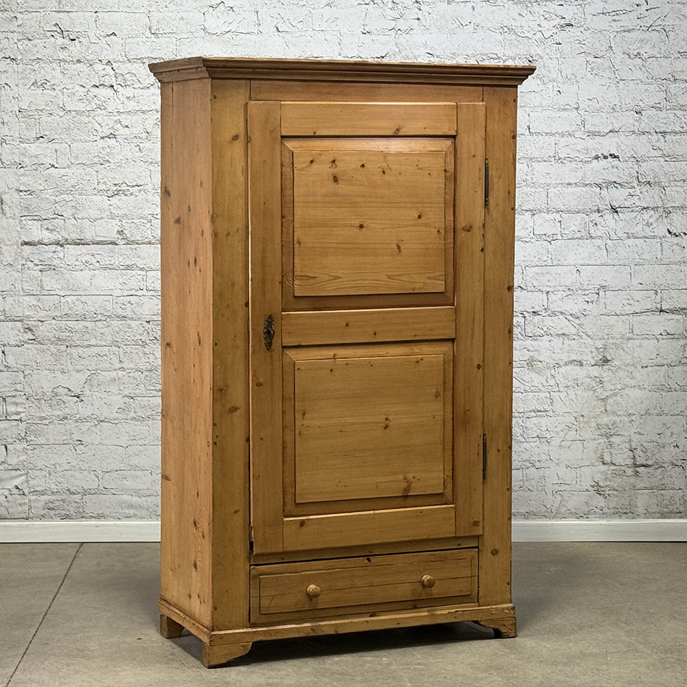 Pine Kitchen Cupboard with Drawer