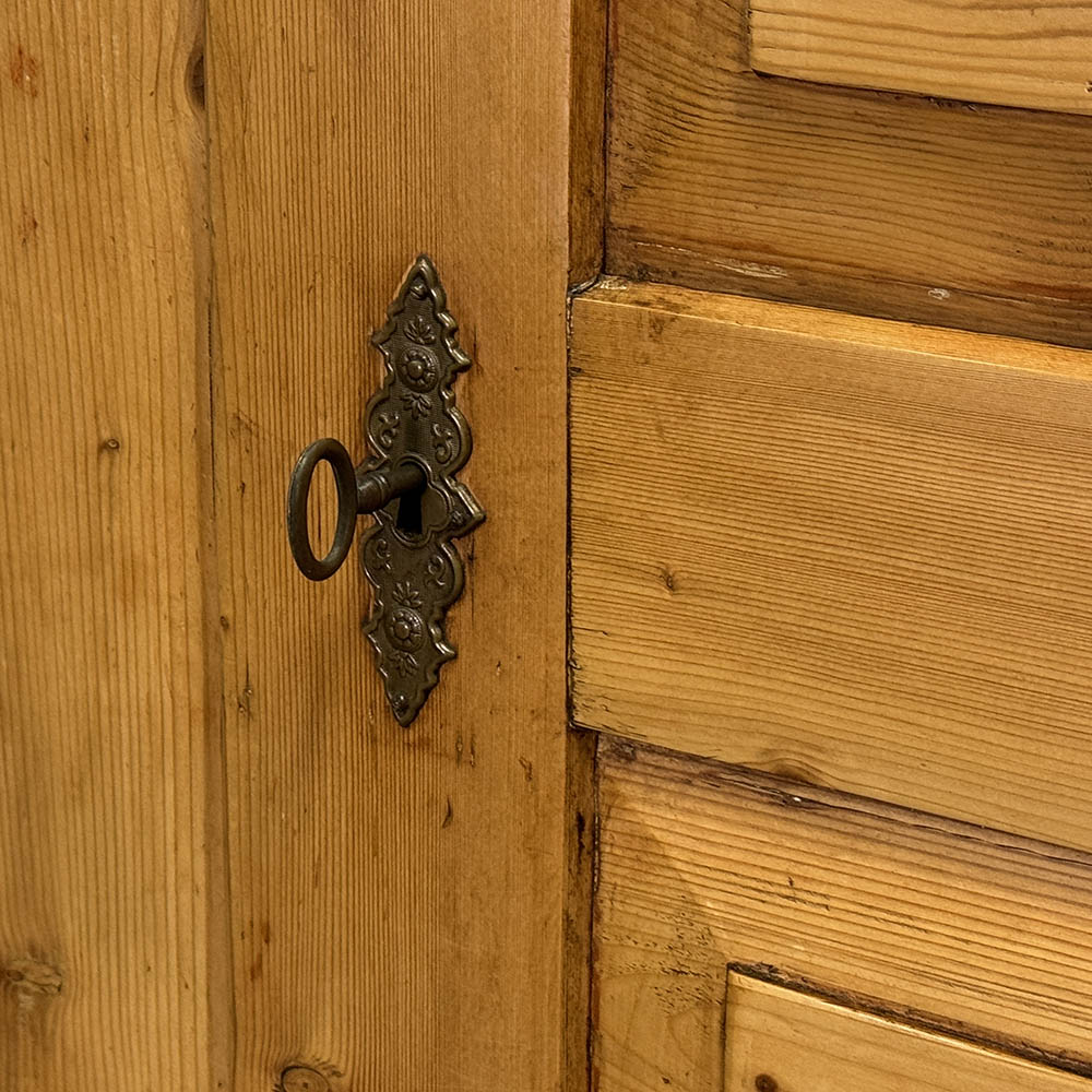 Pine Kitchen Cupboard with Drawer