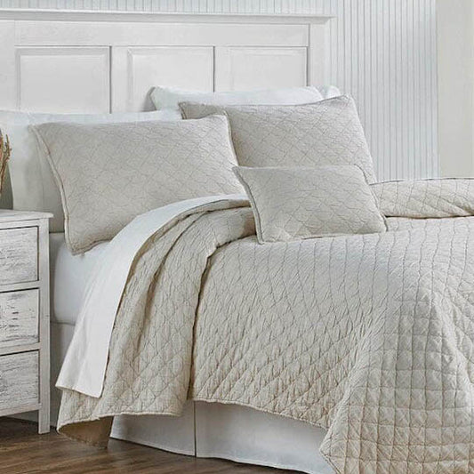 Louisa Coverlet by TL at Home