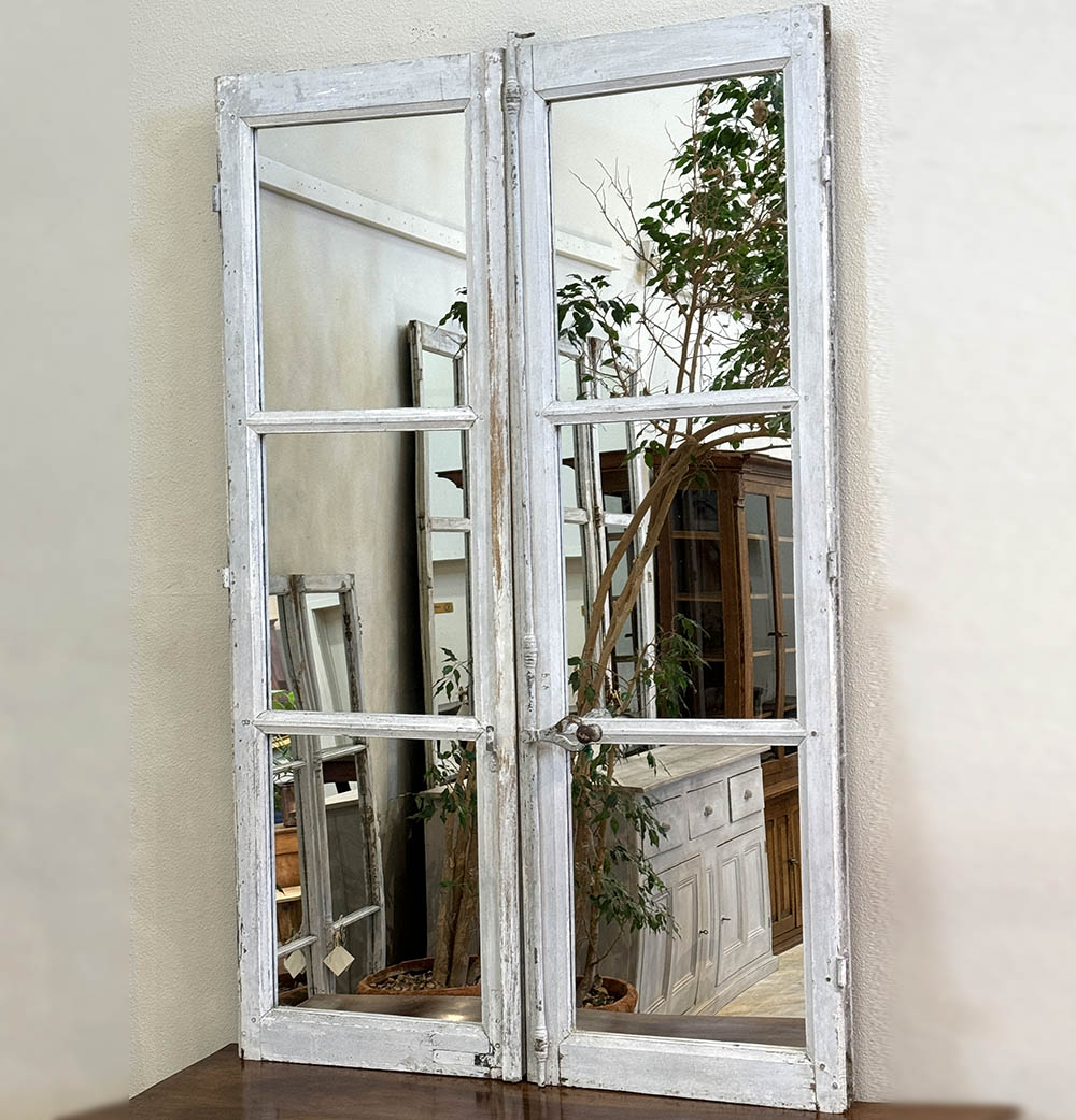 Mirrored Window