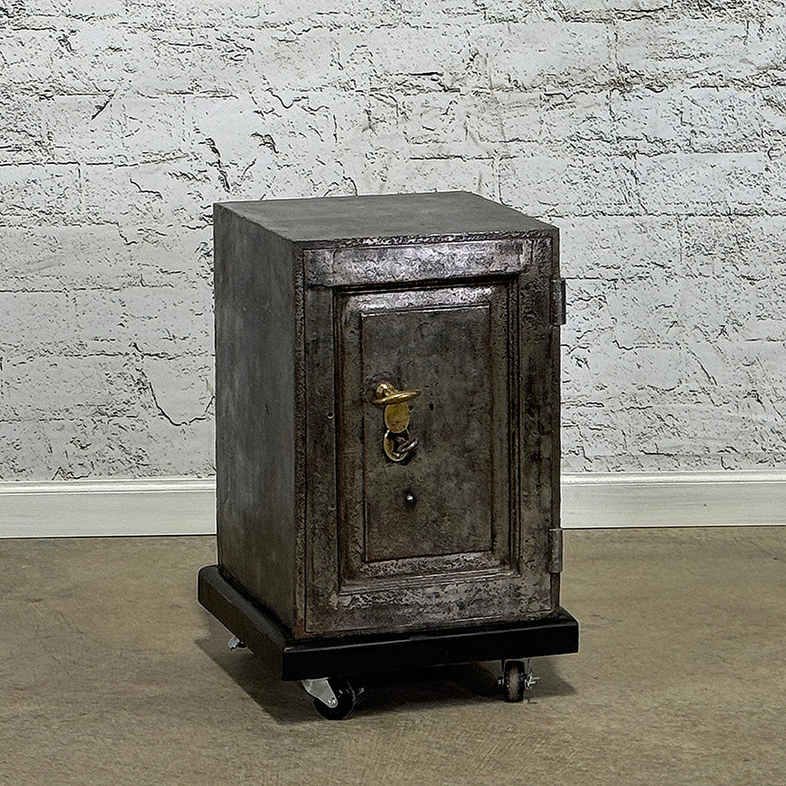 English Georgian Safe c.1780