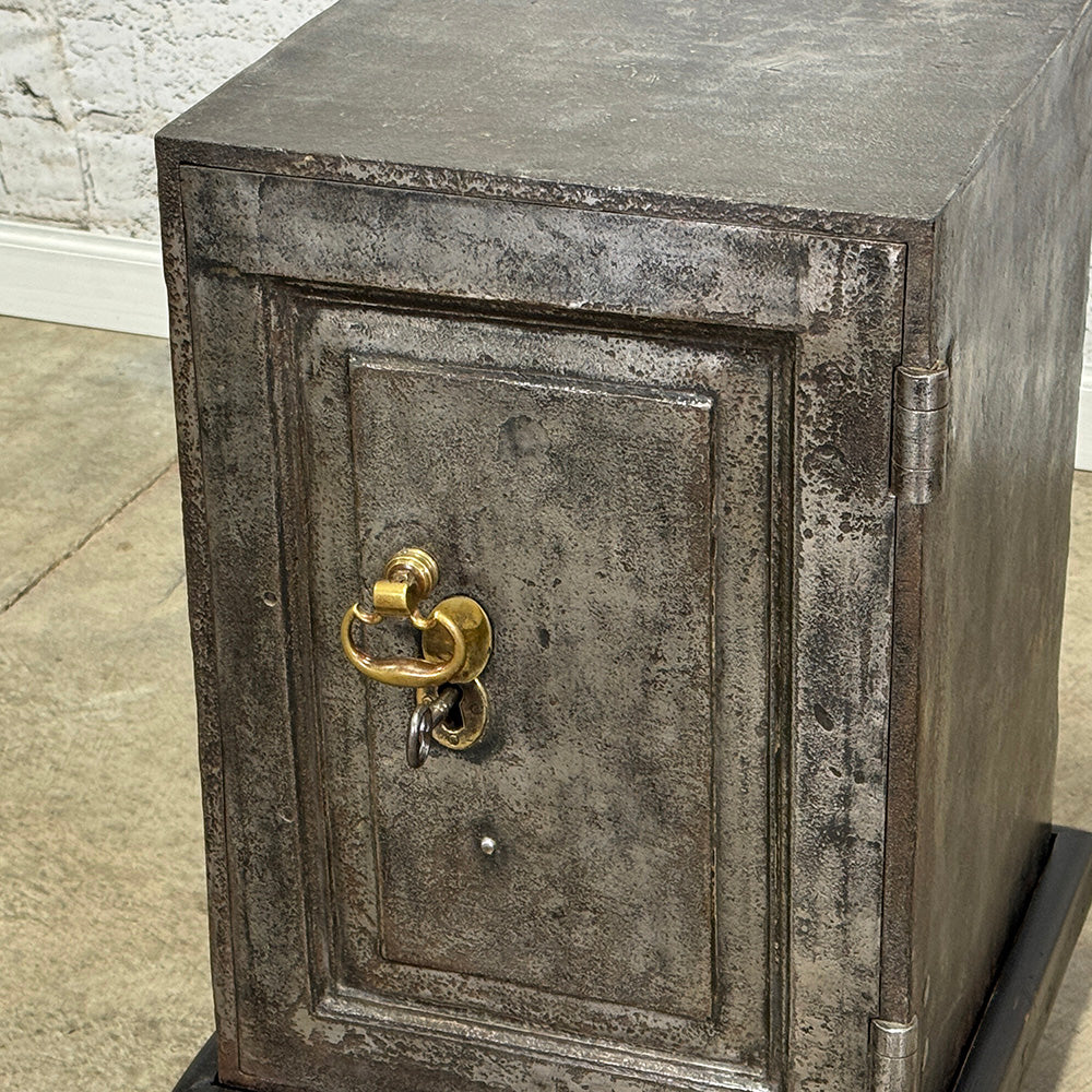 English Georgian Safe c.1780