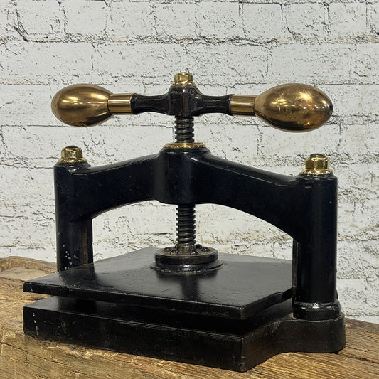 Antique English Book Press