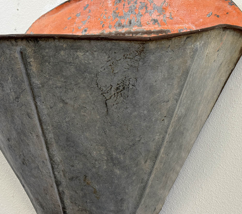 Vintage Metal Grape Hod