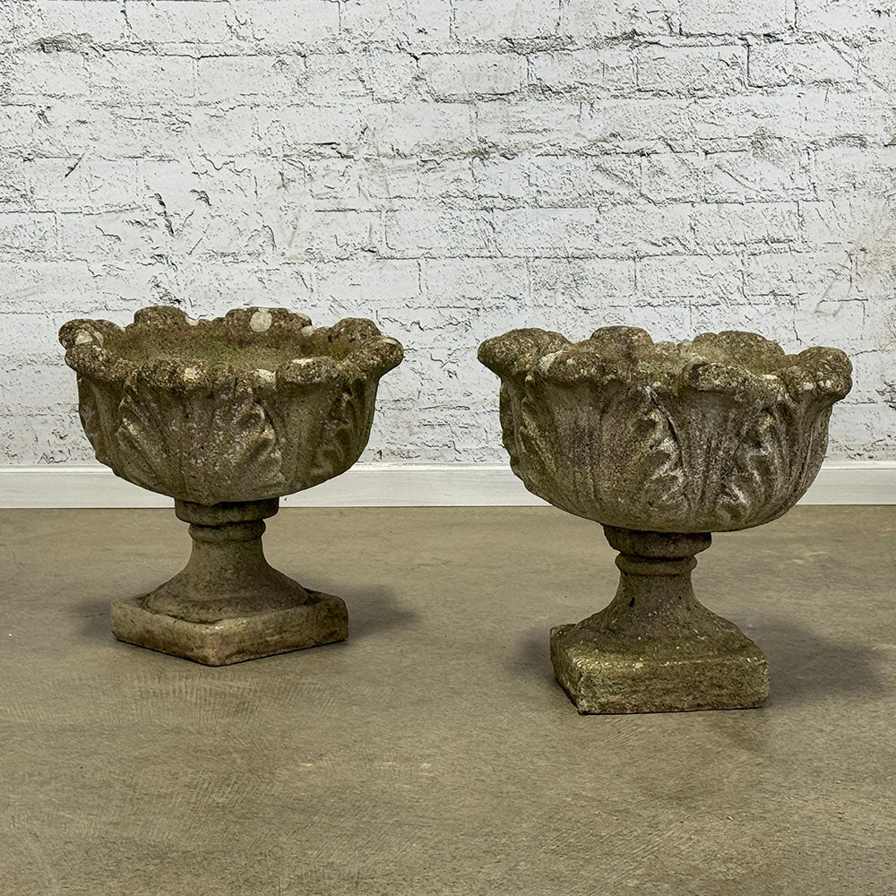 Early 20th Century Cabbage Leaf Urn