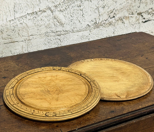 Round Bread Board