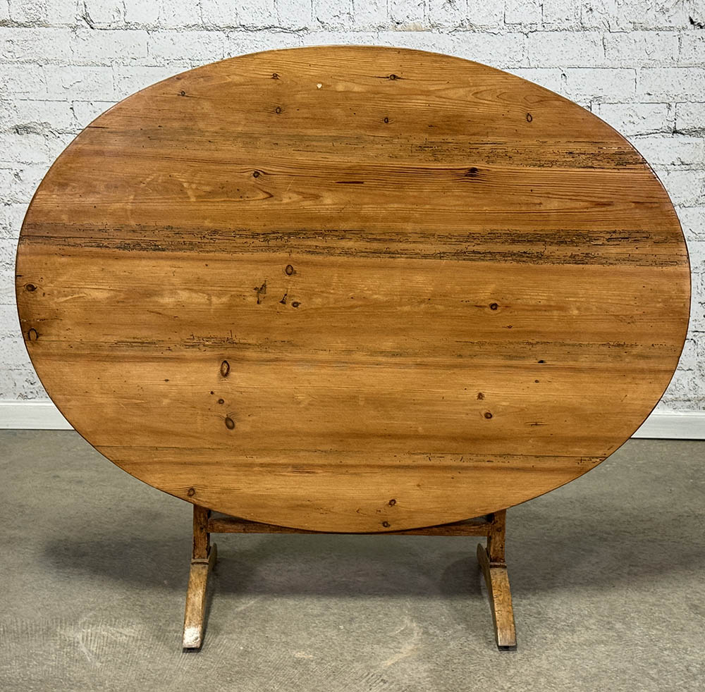 Antique Pine Vendage Table