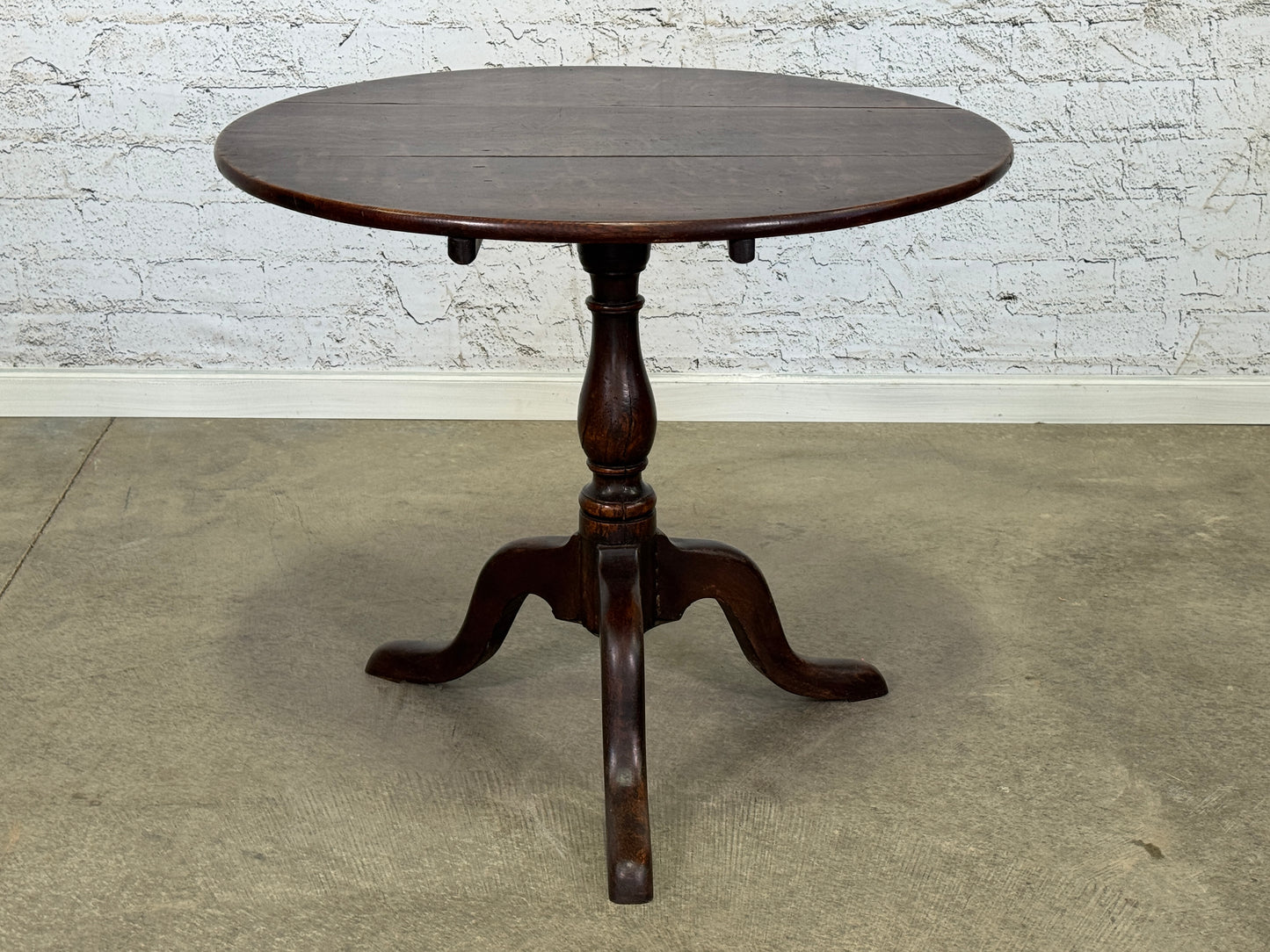 Antique Oak Pedestal Table