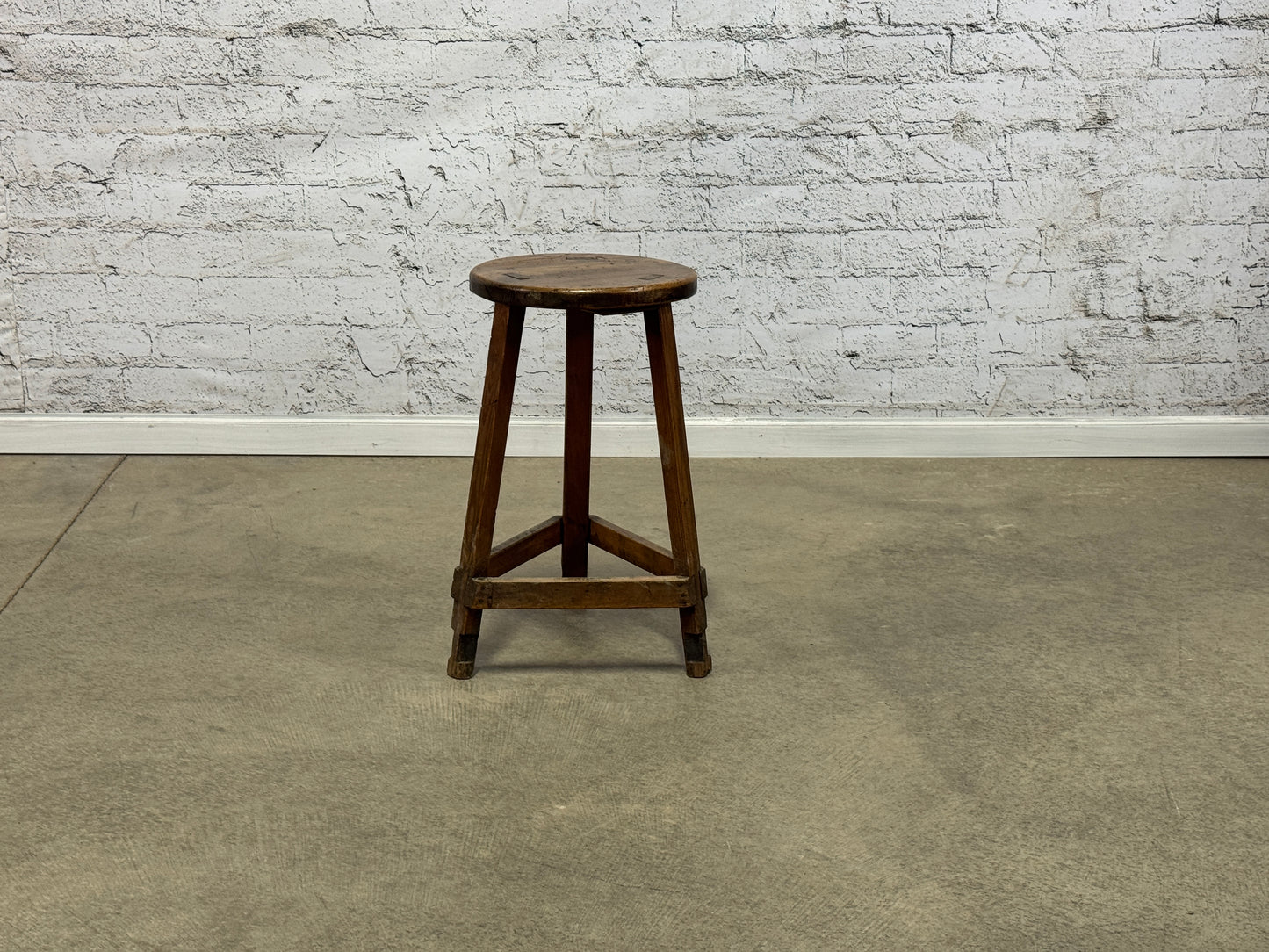 Oak Cricket Table