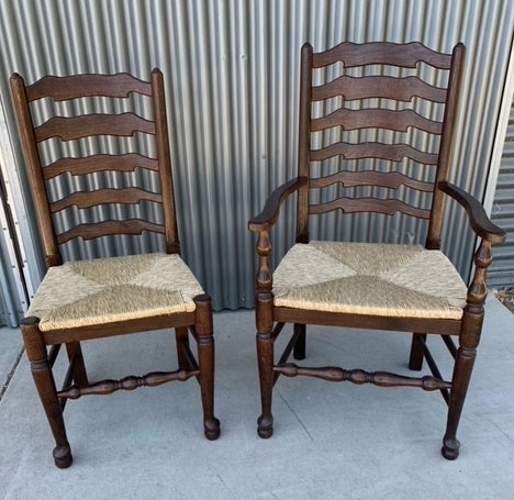 Wavyline Chairs